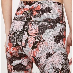 LULULEMON Wunder Under Tights